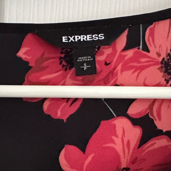 Express Black Long-Sleeve Top with Red Floral Print - Picture 2 of 4